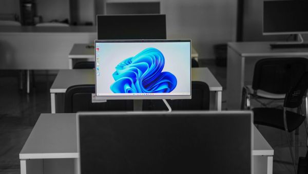  Security Vulnerabilities from End-of-Life Software